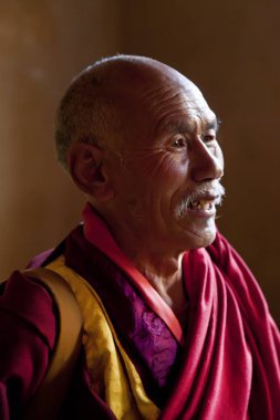  Monk, Gangtey Dzong veya Manastırı, Phobjikha Vadisi, Bhutan