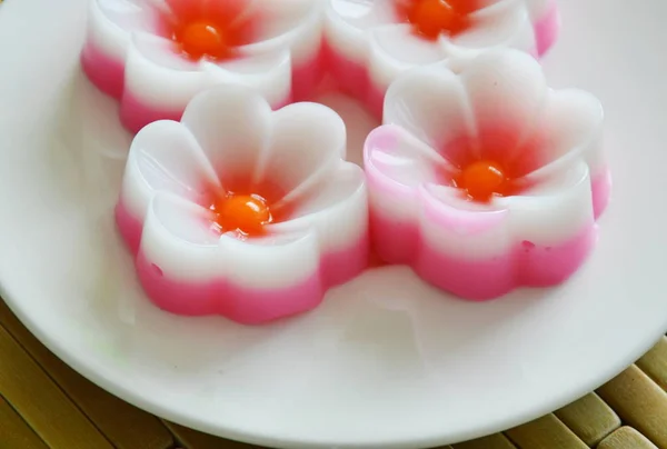 Flower fruit coconut jelly on dish — Stock Photo, Image