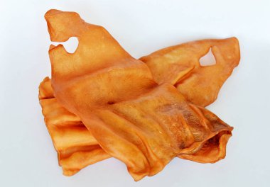 inek kulak beyaz zemin üzerine kurutulmuş