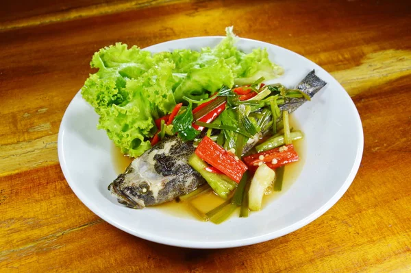 Steamed sand goby fish with soy sauce on dish — Stock Photo, Image