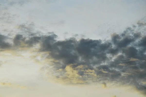 Felhős ég naplemente — Stock Fotó