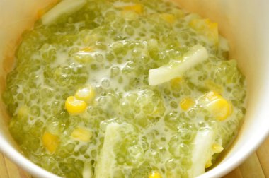 Hindistan cevizi krem Kupası Mısır ile tatlı Sagopa Kajmer