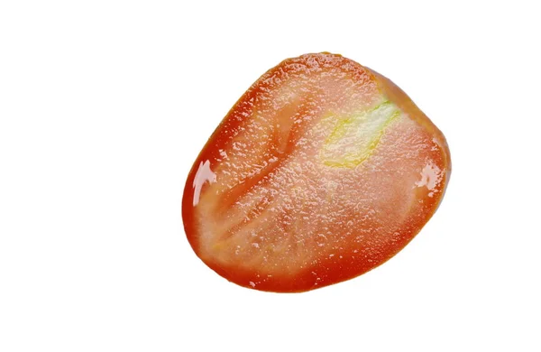 Tomaat haft snijden met druppel water op witte achtergrond — Stockfoto
