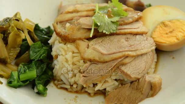 Boiled duck meat slice dressing brown sauce with egg on rice scooping by spoon and fork — Stock Footage Boiled Duck Meat Slice Dressing Brown Sauce Egg Rice Scooping Stock Footage