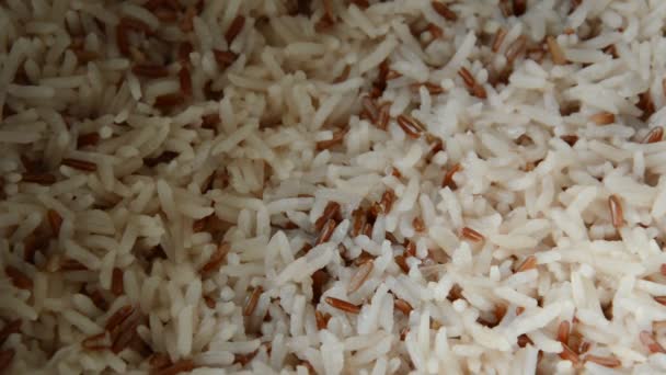 Смешанный Красный Рис Приготовленный Пару Кастрюле — стоковое видео