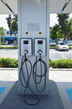  Elektrikli Araba gelecekte desteklemek için benzin istasyonu elektrikli araç şarj cihazı