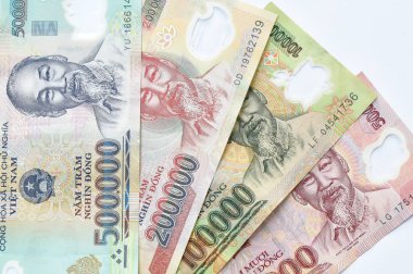  Beyaz arka planda Vietnamlı Dong veya Vnd banknotu 