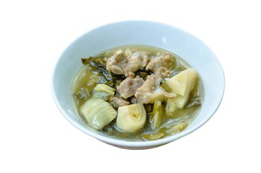  Haşlanmış lahana turşusu, domuz kemiği ve temiz çorba.