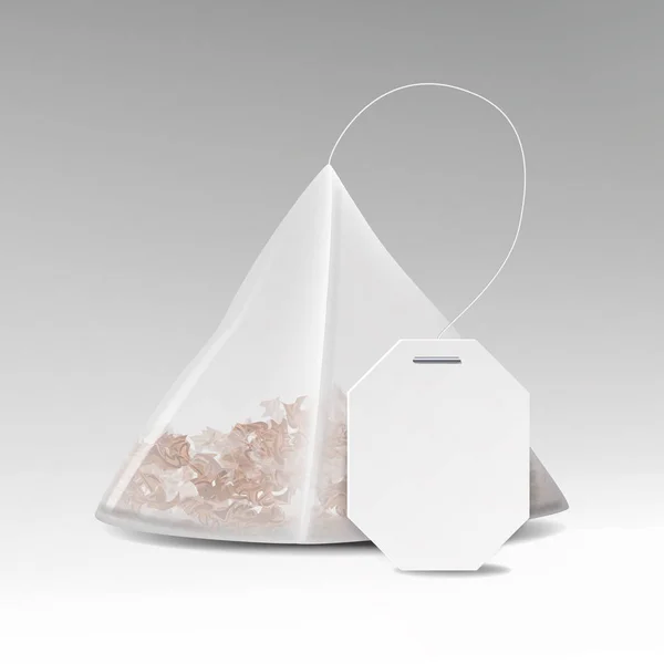 Πυραμίδα τσάι τσάντα Mock Up με κενή λευκή ετικέτα. Vector εικονογράφηση πρότυπο για το σχεδιασμό σας. Απομονωμένα σε λευκό φόντο. — Διανυσματικό Αρχείο
