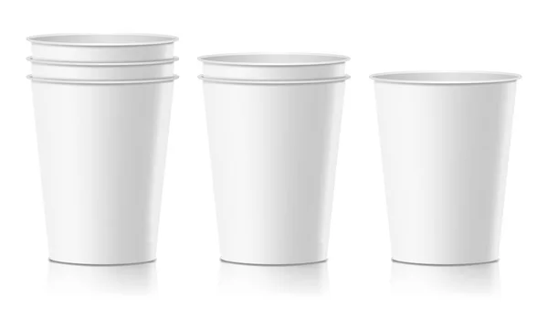 Realistiska papper kopp vektor. Cafe Latte, mocka, cappuccinokopp håna upp. Isolerade Illustration — Stock vektor