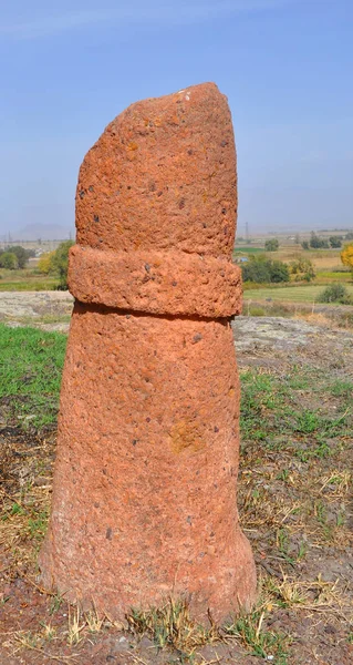 Phallic symbol (menhir) in the ancient settlement of Metsamor. Armenia — Stock Photo, Image
