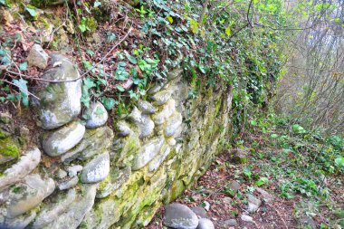 Baga sur eski sur duvarına. Volkonka, Sochi, Rusya Federasyonu