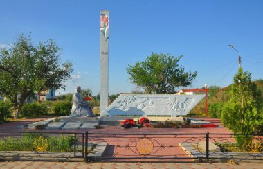 Yashkul, Rusya - 17 Mayıs 2018: 2. Dünya Savaşı 'nda hayatını kaybeden askerlerin anısına 