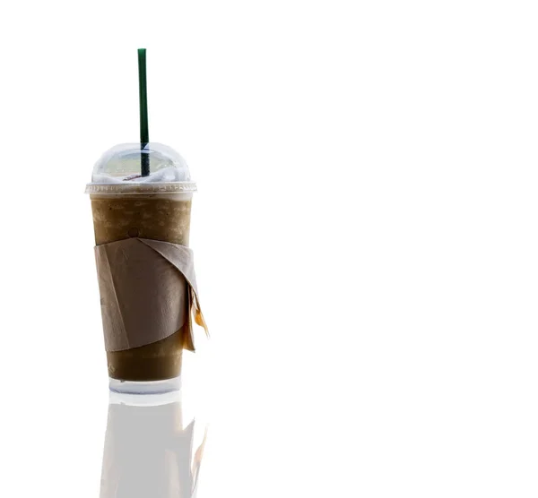 Чашка кофе изолированы на белом фоне. — стоковое фото