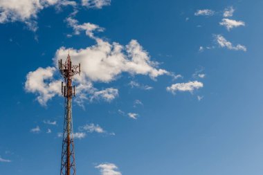 Telekomünikasyon anten Kulesi, boşaltmak sağ