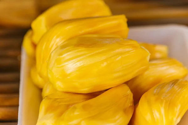 Κομμάτι κίτρινο jackfruit κρέας balls.closeup πυροβόλησε. (καρποί) — Φωτογραφία Αρχείου