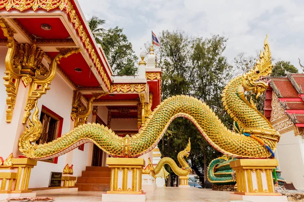 Naga at buddhism temple in Thailand. — Stock Photo, Image