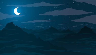 Gece dağlarda. Yıldızlar ve bulutlar arasında moon.