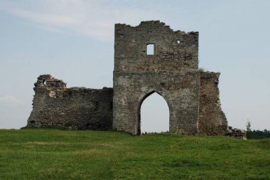 Castle Hill 'in giriş kulesi