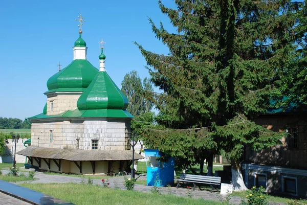 Iglesia de San Miguel en Berestechko — Foto de Stock