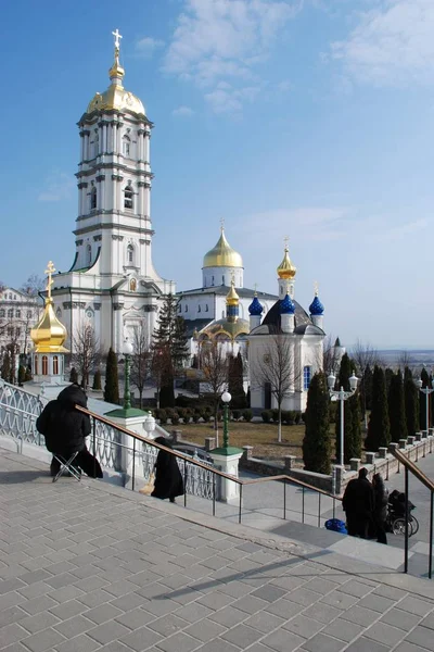 St. Uspending skaya Lavra Pochaevskaya — 图库照片