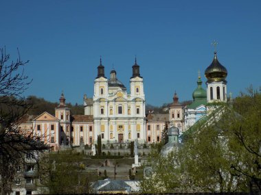 Başkalaşım ve St. Nicholas Katedrali katedral