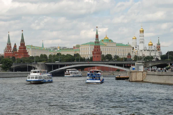 Rua Tverskaya em Moscou — Fotografia de Stock