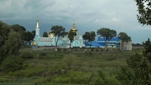 Sankt Nikolaus kloster Gorodotskij — Stockvideo