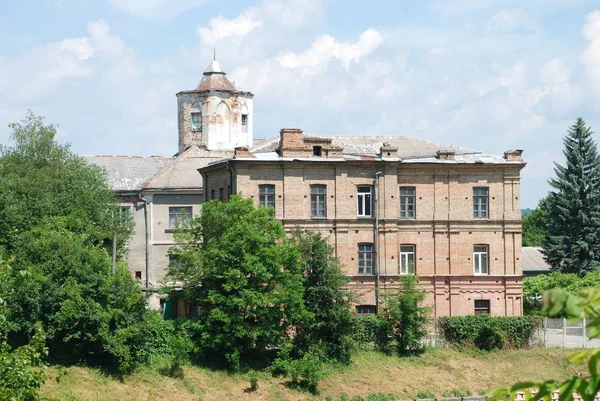 Oude pvlvts voormalige landgoed van gravin Dzembovskoyi — Stockfoto