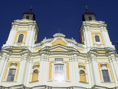 Şekil Değiştirme Katedrali