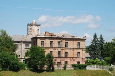 Antik çağlarda Kontes Dzembovskoyi 'nin eski malikanesi