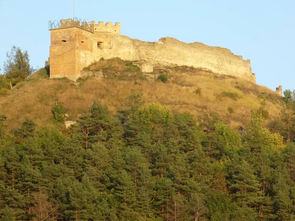 Obornni τοίχοι του λόφου του κάστρου — Φωτογραφία Αρχείου