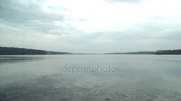 Lac Ternopil ou lac Ternopil (avant 1991 - lac Komsomolskoe)