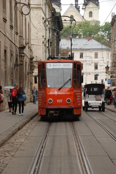 Yolcu tramvay shkoda