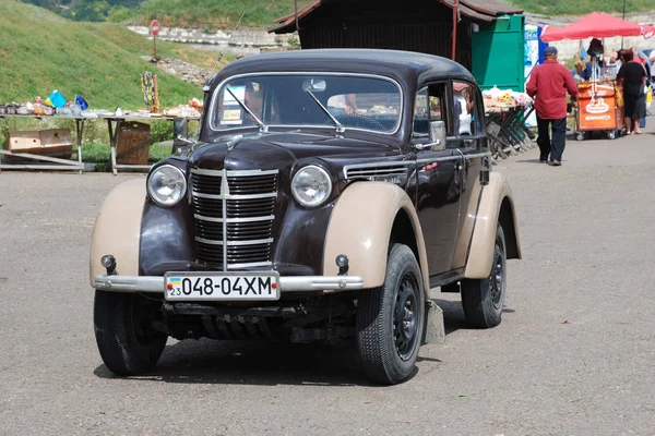 Moskvich 401 Araba Ağustos 2014 — Stok fotoğraf