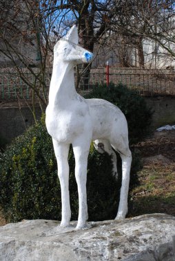 Kremenets geyik heykeli