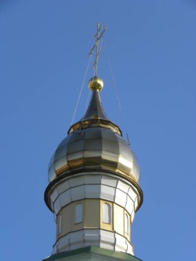 Ortodoks Kiliselerinin Altın Kubbesi