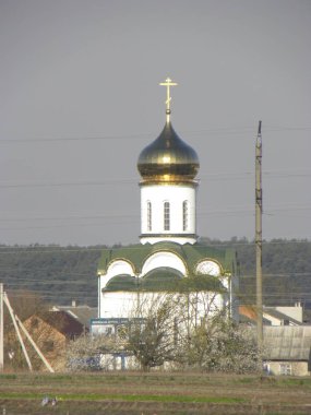 Basitlik ve Ortodoks Kilisesi ihtişamı