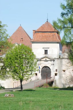 Mimari tipler Svirzh Kalesi