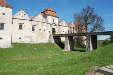 Mimari tipler Svirzh Kalesi