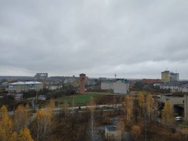 Pencereden şehre olan manzara.