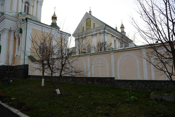 Монашеський Будинок Епіфанія Монастир — стокове фото