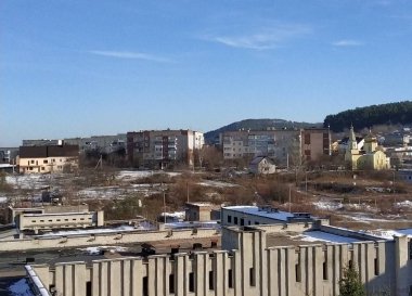 Pencereden şehre olan manzara.