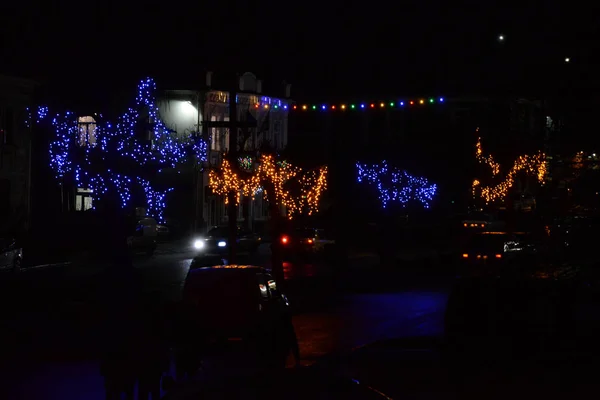 Luces Navidad Ciudad Nocturna — Foto de Stock