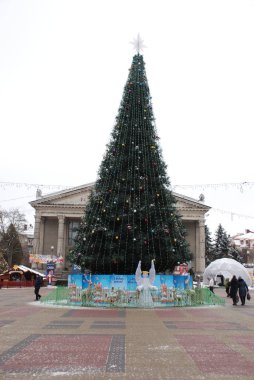 Köşedeki tiyatro meydanı Ternopil.Ukrayna.