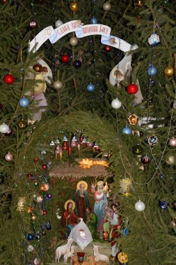 Manastırda Noel beşiği