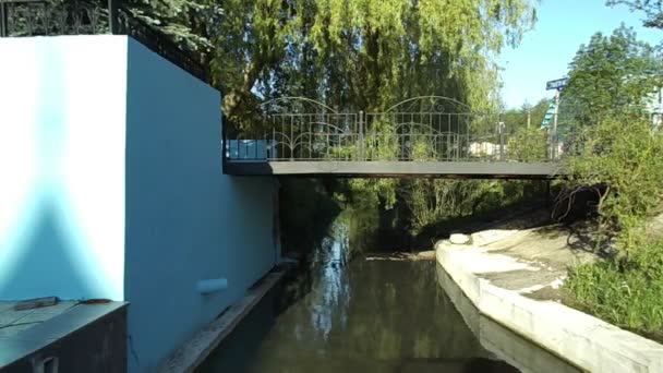 River Bridge Wall — Stock Video
