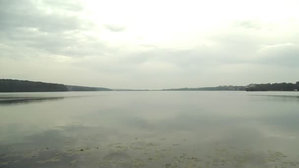 Lac Ternopil ou lac Ternopil (avant 1991 - lac Komsomolskoe)