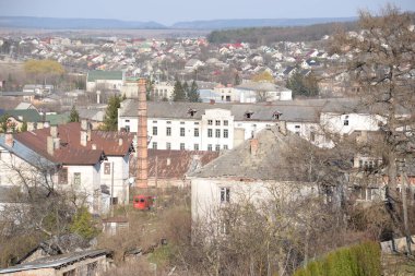 Pencereden şehre olan manzara.