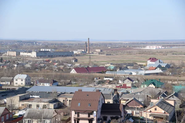 Der Blick Aus Dem Fenster Auf Die Stadt — Stockfoto